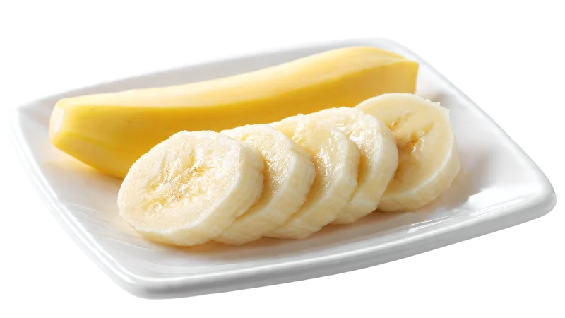 Peeled Banana and Slices on a White Plate — Food transparent PNG image, banana